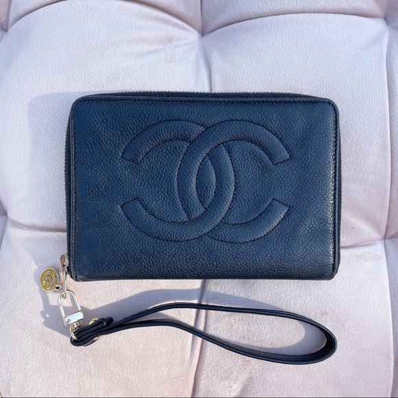 CHANEL Handbags - Chanel CC Caviar Zip Around Wristlet